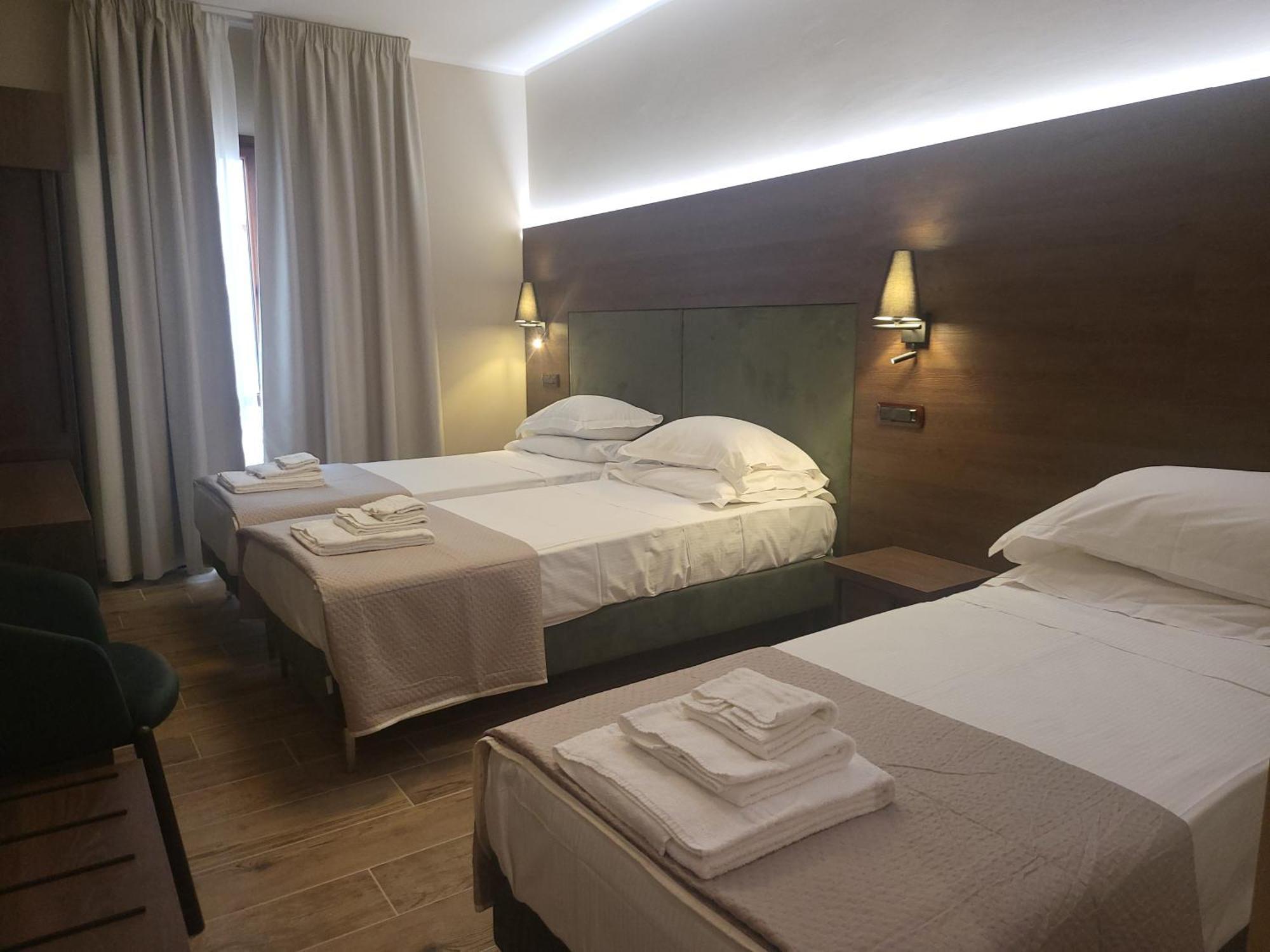 La Locanda Di Castromediano คาสเตลเมซซาโน ภายนอก รูปภาพ