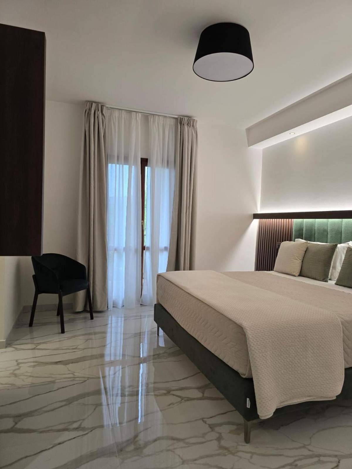 La Locanda Di Castromediano คาสเตลเมซซาโน ภายนอก รูปภาพ